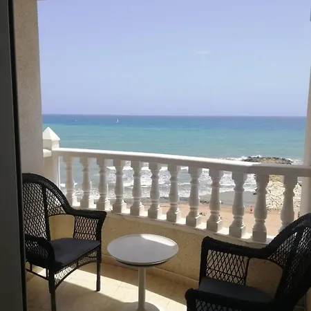 Flamingo, Beach, Sea View, Pool, Wi Fi Apartment *