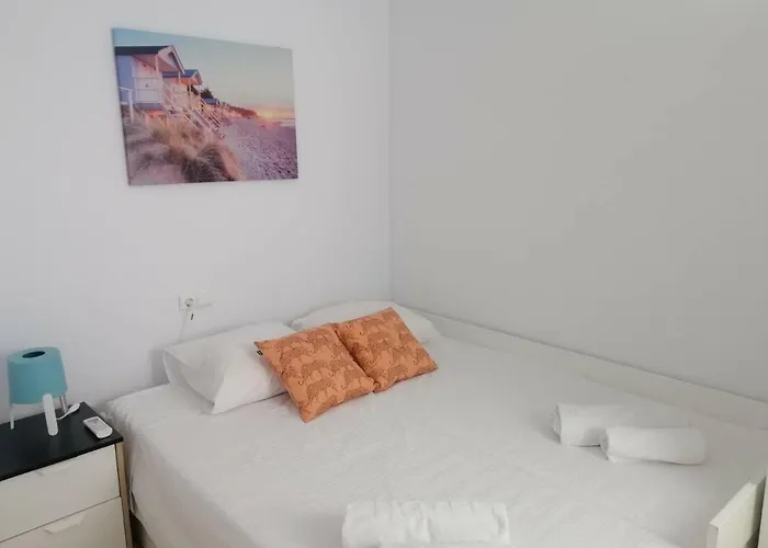 Flamingo, Beach, Sea View, Pool, Wi Fi Apartment